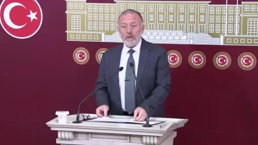 DEM Parti Grup Başkanvekili Temelli: "(Demokrasi ve barış) Meclis bu meselenin çözümü konusunda bir komisyonu hayata geçirmeli"