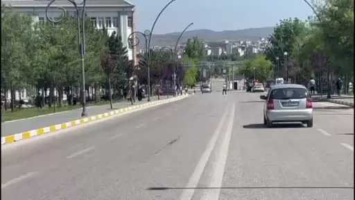 Sınava geç kalan adayların imdadına motorize polisler yetişti