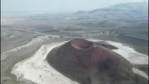 Doğa tutkunlarının ilgiyle ziyaret ettiği göller bir bir kuruyor