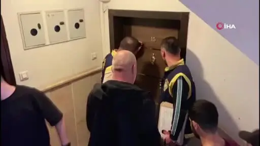 Ankara’da tanıştıkları erkekleri kendi mekanlarına götürüp yüklü adisyon ile tahsilat yapan çeteye operasyon
