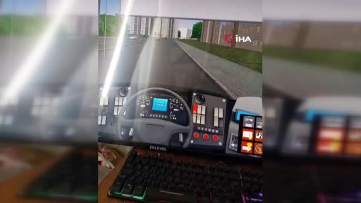 (ÖZEL) Eskişehirli gencin tek tutkusu toplu taşıma araçları