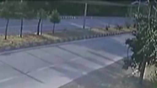 Devrilen motosikletten düşerek metrelerce sürüklendi