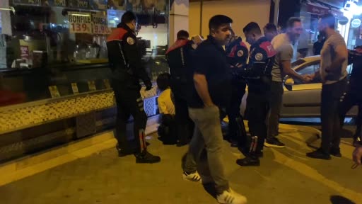 Benzin istasyonundan çaldığı otomobille kaçan hırsız 6 saat sonra yakalandı