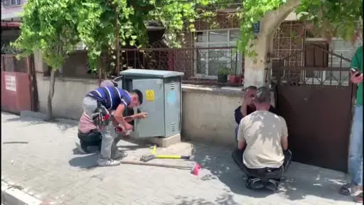 Karaman’da elektrik akımına kapılan şahıs ölümden döndü