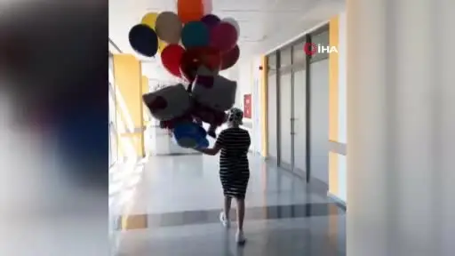 Lösemi hastası küçük çocuk, balonlarla taburcu oldu