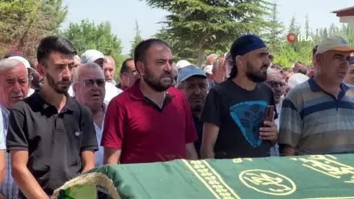 Okulda arkadaşı tarafından boğazının sıkılması sonucu hastanelik olan 10 yaşındaki çocuk hayat mücadelesini kaybetti