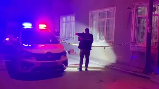 Konya’da 3’üncü kattan düşen çocuk ağır yaralandı