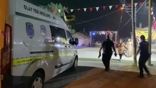 Düğünde ateşlenen tüfekten çıkan saçmalar 2 kişiyi yaraladı
