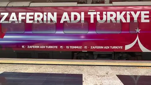 Ulaştırma ve Altyapı Bakanı Uraloğlu: "Bu tren, birliği, dirliği, vatan sevgisini ve millet iradesini taşıyacak"