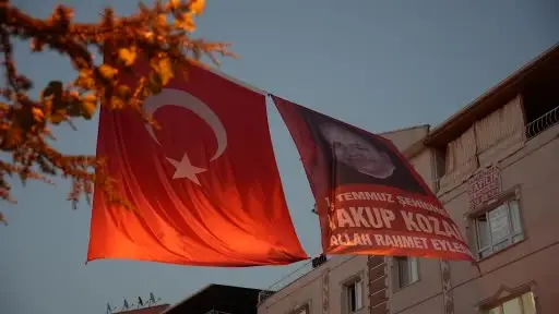 Bakan Işıkhan, Sosyal Güvenlik Kurumu personeli olan 15 Temmuz şehidi ailesini ziyaret etti