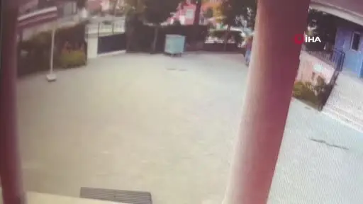 Kızı ve 7 yaşındaki torununu sokak ortasında öldüren baba ilk kez hakim karşısında