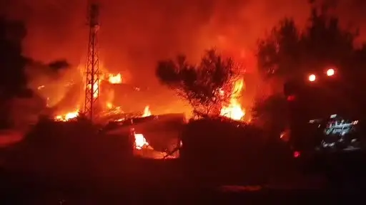 Çubuk’ta iki evde yangın çıktı