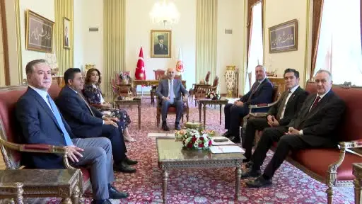 TBMM Başkanı Kurtulmuş, Meclis’te grubu bulunan siyasi partilerin grup başkanvekillerini kabul etti