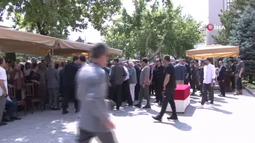 Kazada hayatını kaybeden eski Bitlis Valisi Karaömeroğlu için İçişleri Bakanlığında tören