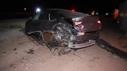 Alkollü sürücünün otomobili gurbetçi ailenin aracına çarpıp takla attı: 3 yaralı