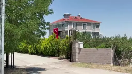 Tutukluk yapan silah aniden ateş aldı: 1’i ağır 2 kişi yaralandı