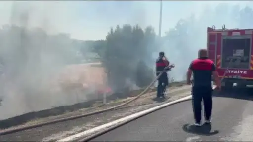 Anız yangınında 10 dönüm arazi yandı