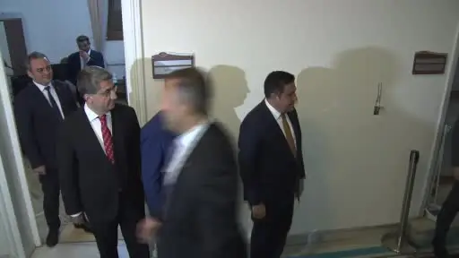 MİT Başkanı Kalın, Yeni Yol Partisi’ni ziyaret etti