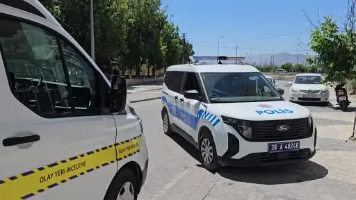 Kayseri’de bıçaklı kavga: 1 ağır yaralı