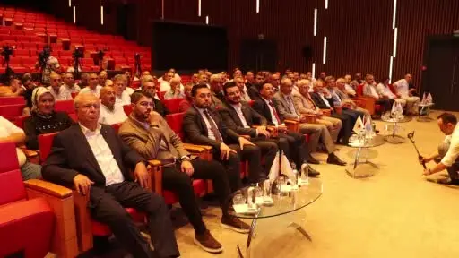 Elitaş: "Bazı partilerin Meclis’te etnik kimlikten dolayı hamaset duyguları ile hepimizin duygularını kabartan söylemlerine artık ‘dur’ deme zamanı geldi"