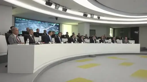 Yangın Yönetim Merkezi’ndeki toplantıda bakanlar orman yangınlarını ele aldı