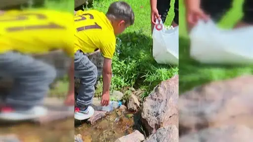 Bakan Kurum’dan yayladaki çöpleri toplayan iki kardeşe teşekkür mektubu