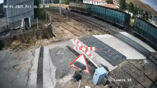 Hemzemin geçitte trenin çarptığı kadın hayatını kaybetti