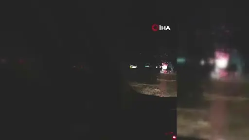 Ankara’da sağanak etkili oldu, yollar sular altında kaldı, sürücüler mahsur kaldı