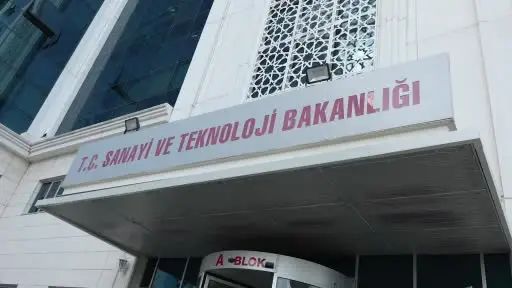 Bakan Kacır, Suriyeli mevkidaşı ile bir araya geldi