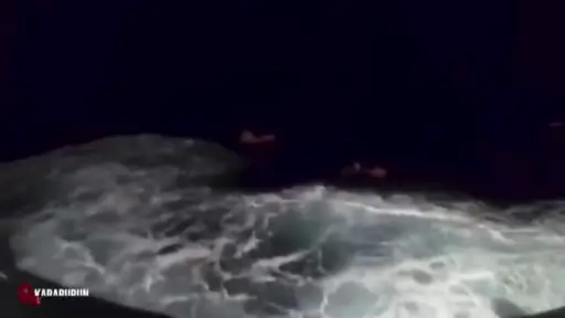 İzmir Karaburun’da batan teknedeki 3 kişi kurtarıldı