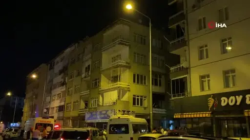 Eşini tabancayla öldüren koca, aynı silahla intihar etti