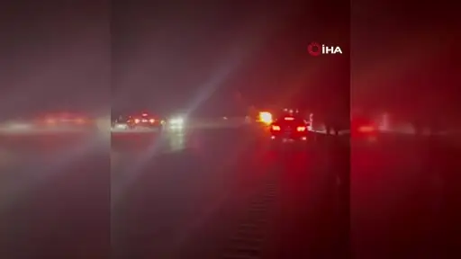 Kendiliğinden yanan araç alev topuna döndü