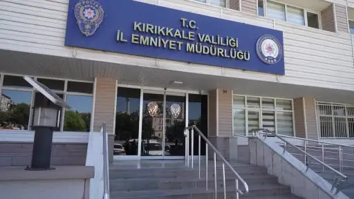 Doktorların e-imzasını kullanarak yeşil reçeteli ilaç yazan kamu personeli gözaltına alındı