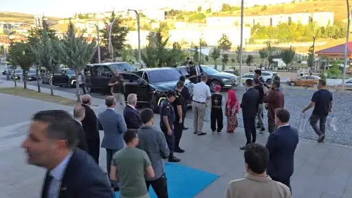 Bakan Kacır: "Yeniden şekillenen küresel sistemde bölgesinin kutupbaşı; ateş çemberi bir coğrafyada güven ve istikrar adası bir Türkiye var"