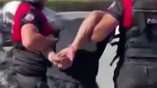 Aranan şahıs uyuşturucuyla yakalandı