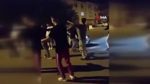 Hakan Çakır’ı öldüren şahısların bir düğünde eğlenenlere kılıç çektiği görüntüler ortaya çıktı
