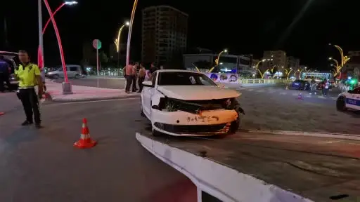 Kaza yapan alkollü sürücü yasal sınırın 4 katı alkollü çıktı