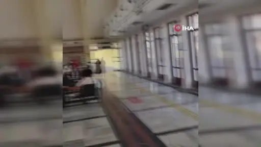 Kamu görevlilerinden Toplu Sözleşme çerçevesine iş bırakma eylemi