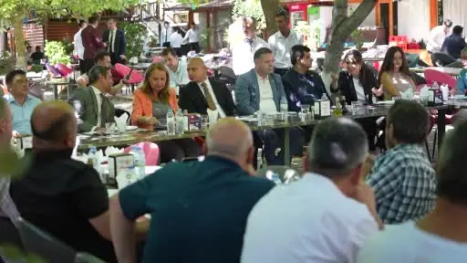 Kırıkkale Belediye Başkanı Önal ve CHP heyeti Kırıkkale’de basınla buluştu