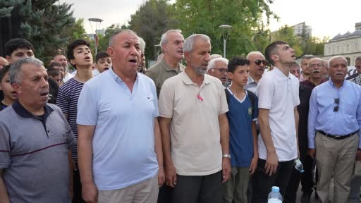 Filistin için imza kampanyasına destek veren Cemile teyze: "Her bir imza İsrail’e bir bomba olacak"