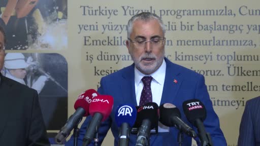 Bakan Işıkhan: "11 hizmet kolunun tamamında imzalarımızı attık"