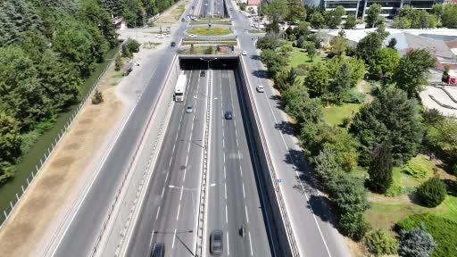 Hava sıcaklıkları araç sahiplerinin cebini yakabiliyor