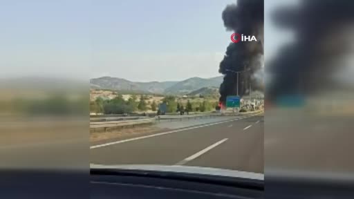 Ankara’da seyir halindeki yolcu otobüsü alev aldı