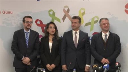 Türk Tıbbi Onkoloji Derneği Başkanı Karadurmuş: "Pozitif bilime inanın, erken tanıyı kaçırmayın ve sağlığınızı ertelemeyin"