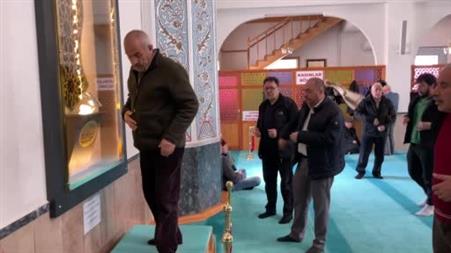 Bu camide Peygamber Efendimiz ’in Sakal-ı Şerifi her gün ziyarete açık