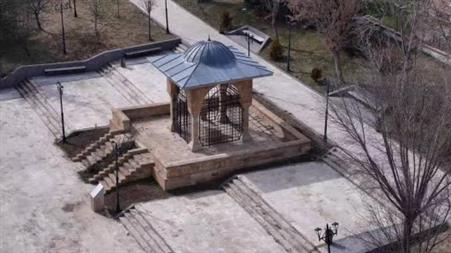 İsmini bilmeyen yok ancak tanışan çok az, Sivaslı bir sultan ve gönül insanı, Kadı Burhanettin