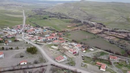 Bahçecik köyü camii restore edilmeyi bekliyor