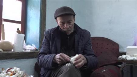 Yarım asırlık lületaşı ustası emekli oldu ama mesleğinden kopamadı