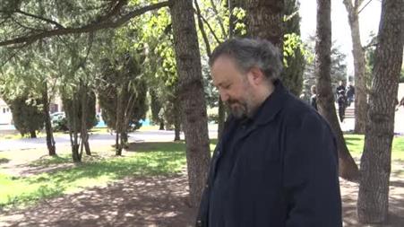 Bir Adam Yaratmak filminin yönetmeni Çeri: "Günümüz insanı çok fazla bir şekilde kendine zarar verecek iç çatışmaları yaşıyor"