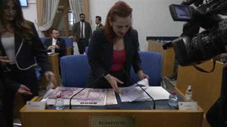 TBMM Plan Bütçe Komisyonu’nda ‘sahte para’ gerilimi